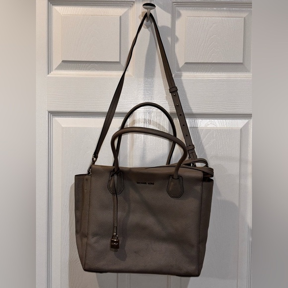 Michael Kors Mercer Satchel Tote Luggage Taupe Brown Large purse Bag Zipper​ - Picture 15 of 15